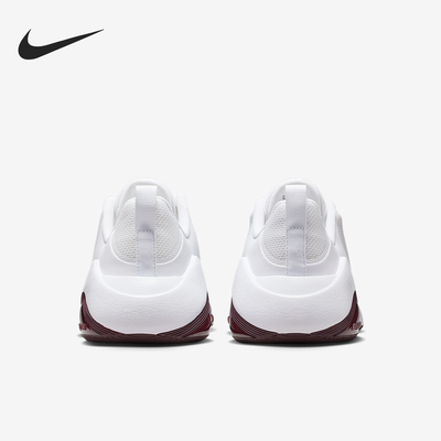 耐克女士透气综合训练鞋