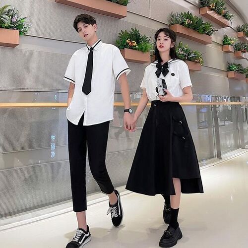 高中女生服装价格 高中女生服装图片 星期三