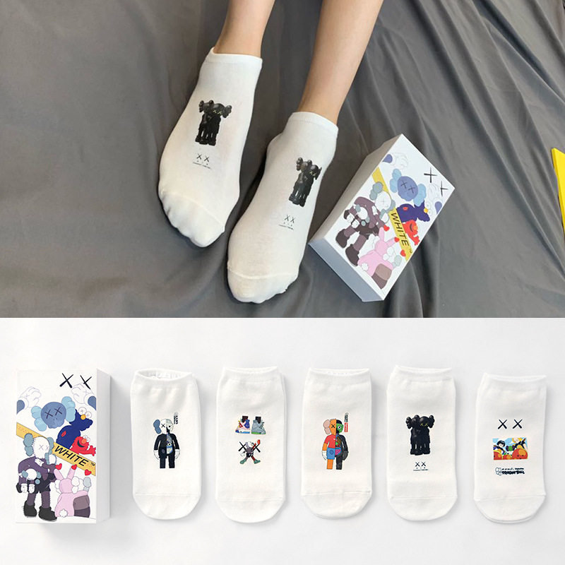 kaws芝麻街卡通印花船袜子新品