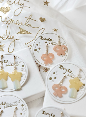 砰砰卷小屋｜手绘系列 蝴蝶结造型小流星原创手作豆豆耳钉