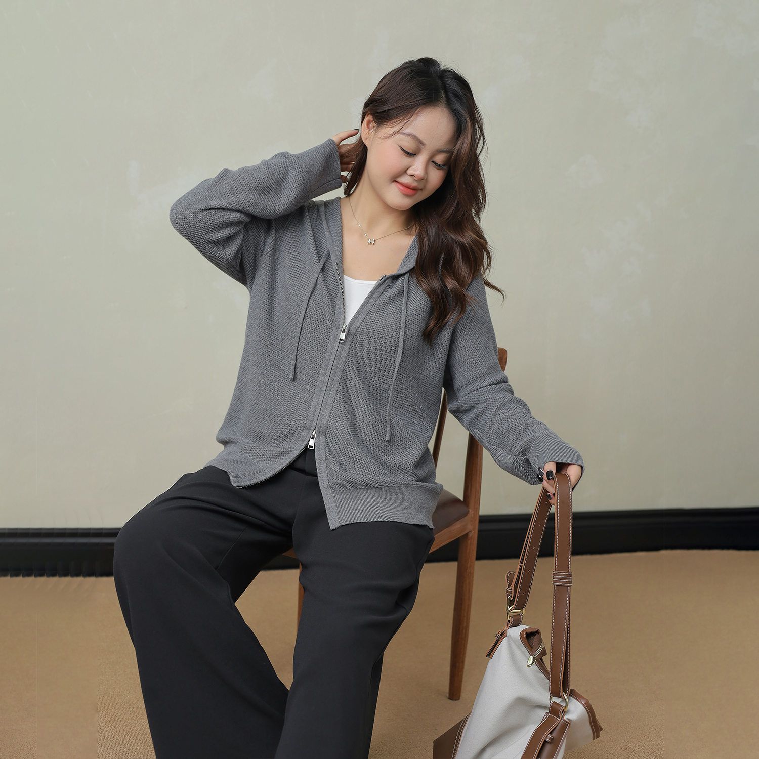 DM100微胖大码女装针织衫