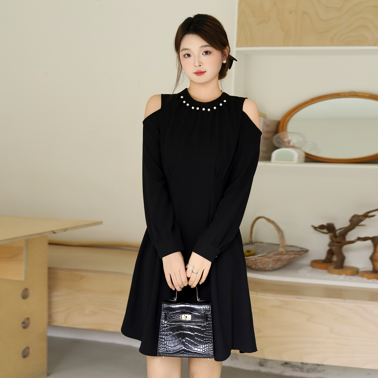 【10/31 新品88折+立减15%】DM100大码时尚露肩收腰显瘦连衣裙