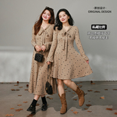 V领系带蝴蝶结波点连衣裙 微胖mm冬季 百分百女装 长短款 DM100大码