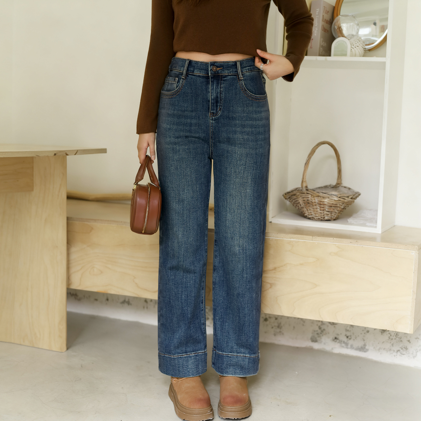 DM100大码百分百女装微胖mm冬季休闲百搭复古蓝色窄版直筒牛仔裤