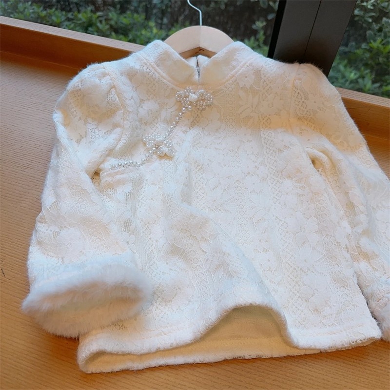 2025洋气女童古风长袖保暖上衣冬季新款中国风盘扣加绒蕾丝打底衫