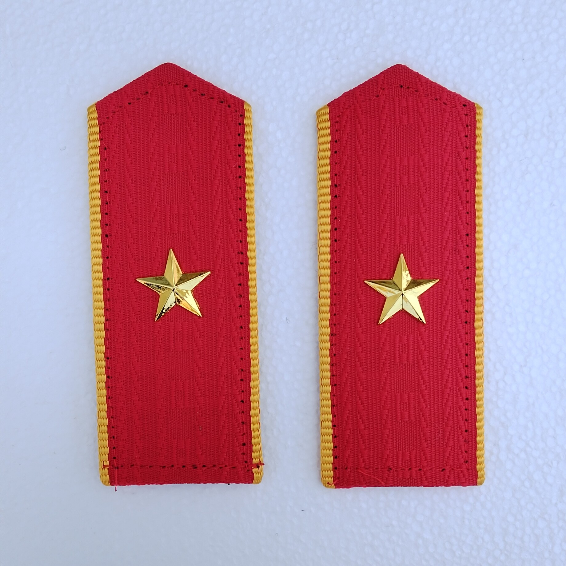 红色肩章军鼓队文工团管乐鼓号仪仗队魔术贴军鼓队交通铁路制服饰