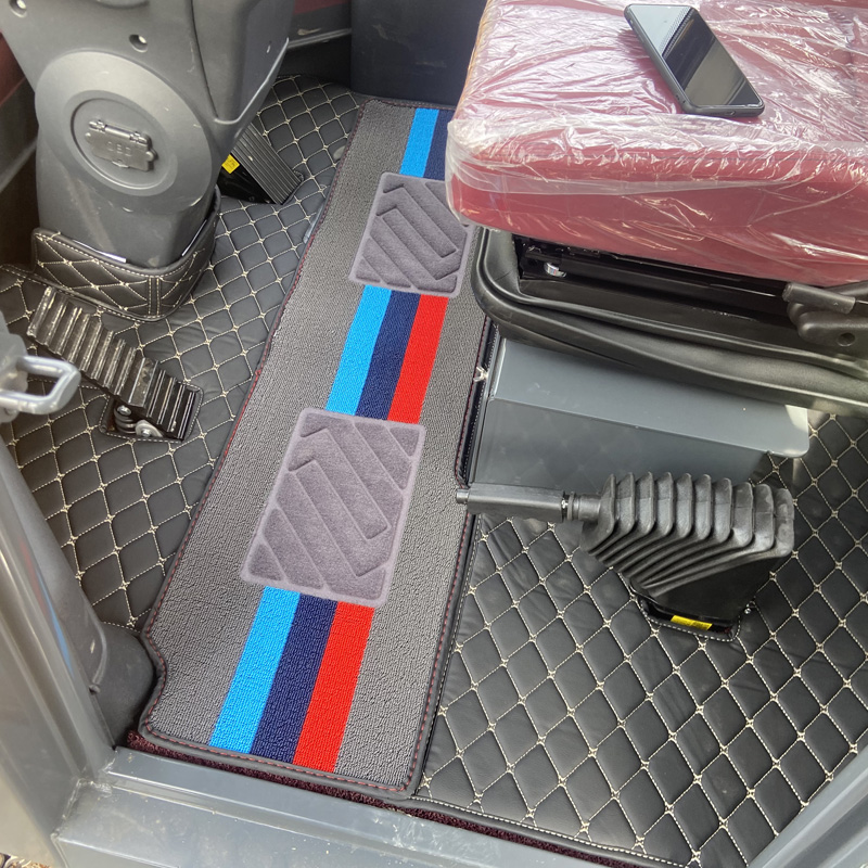 龙工装载机LG855N833H50NC脚垫