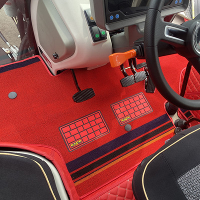 东方红拖拉机LX2004脚垫