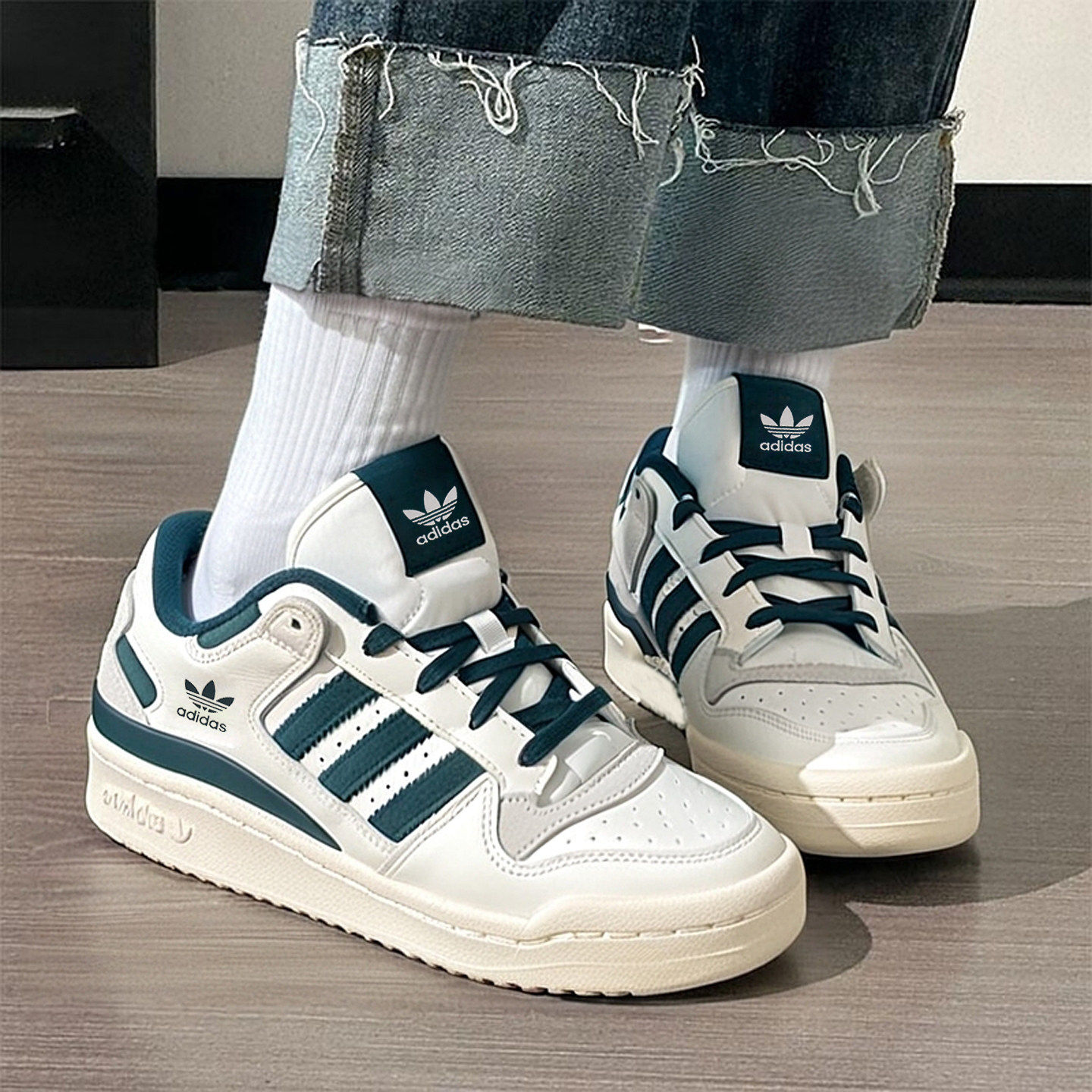 Adidas三叶草板鞋女秋季
