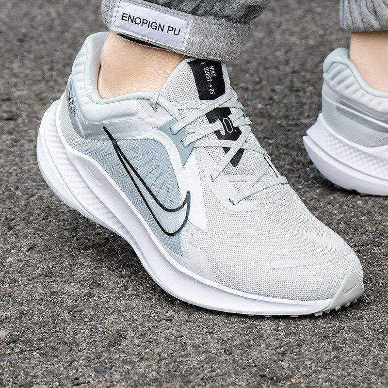 NIKE耐克跑步鞋男鞋新款Q