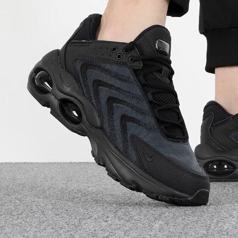 耐克黑武士运动鞋男款 Air Max气垫休闲跑鞋 黑色低帮耐磨防滑