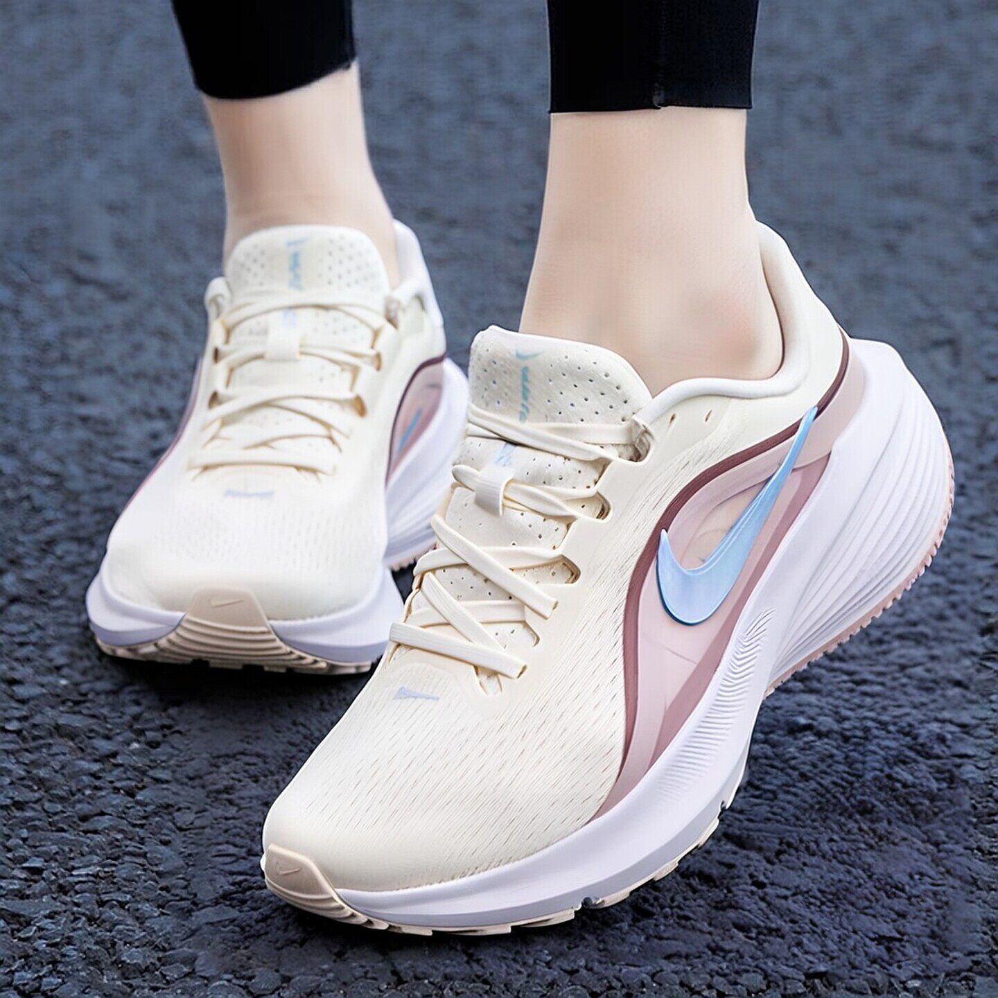 Nike耐克鞋子正品女鞋冬
