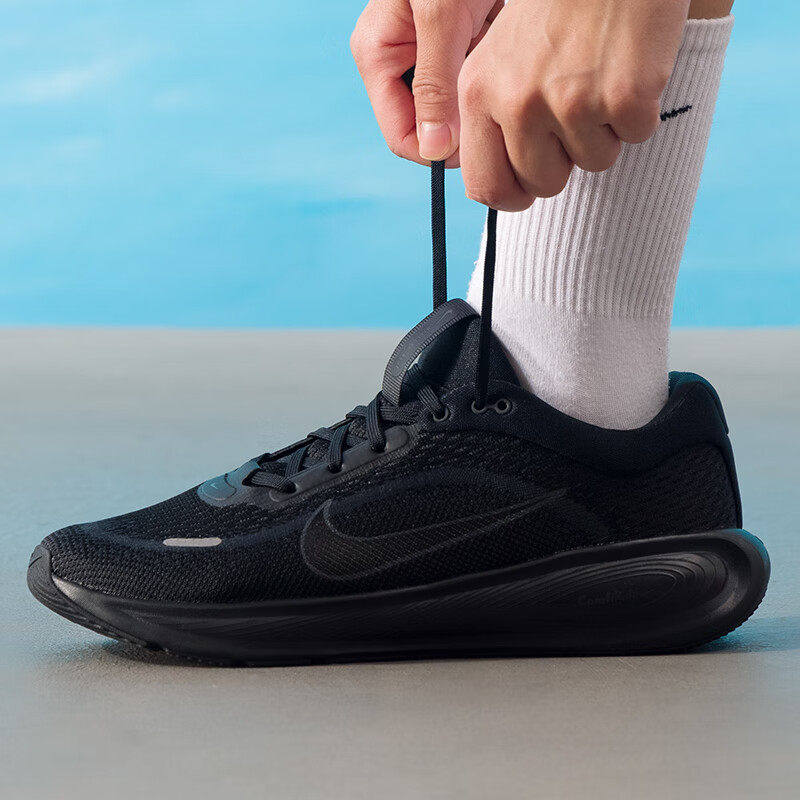 NIKE耐克全黑色舒适女鞋秋冬季新款运动鞋缓震轻便鞋子休闲跑步鞋