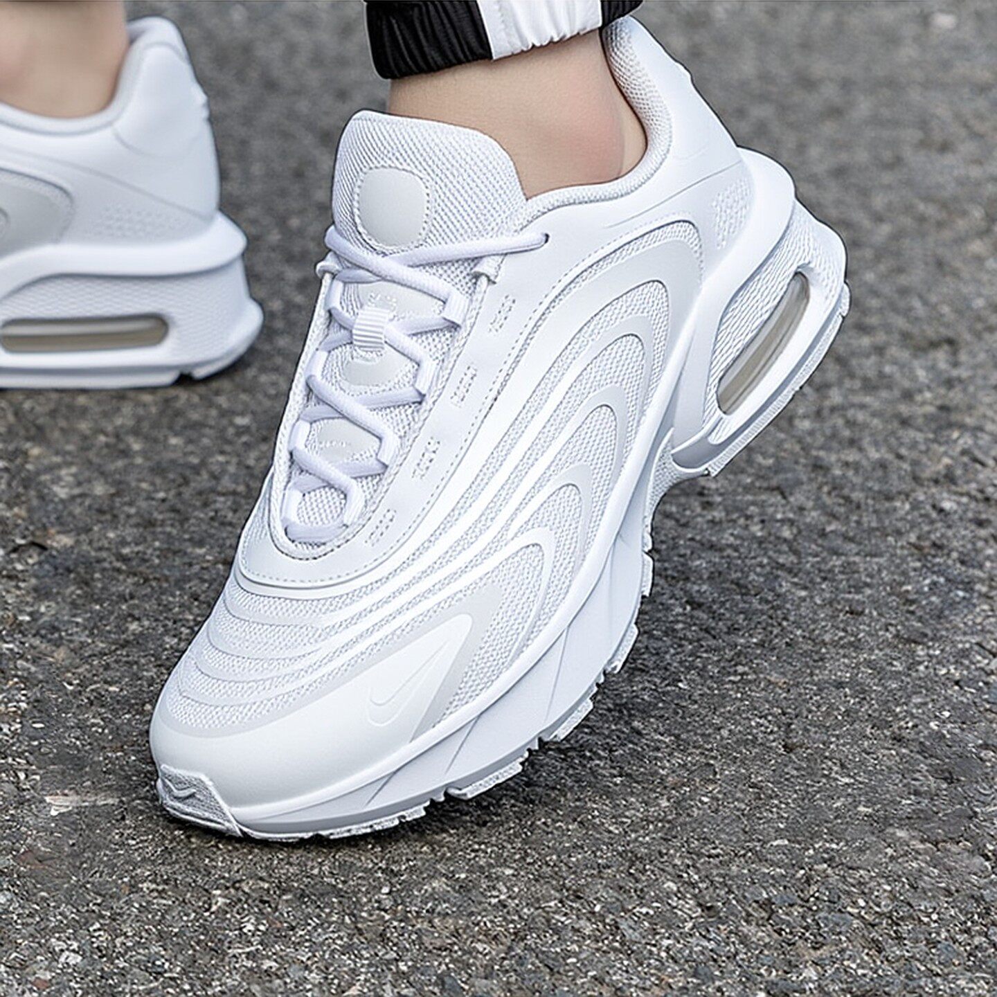 Nike耐克鞋子正品AirMax
