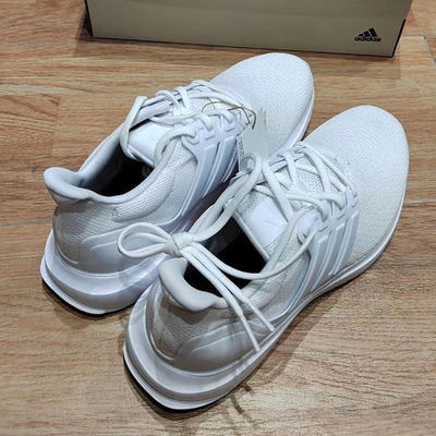 阿迪达斯男鞋夏季新款白色轻便缓震运动boost透气耐磨网面跑步鞋