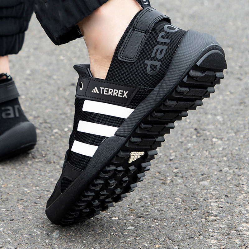 阿迪达斯男鞋运动鞋户外涉水鞋2023夏季透气溯溪鞋跑步鞋HP8636