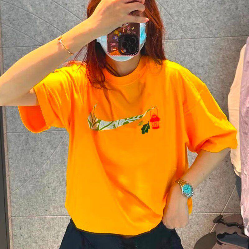 Nike耐克纯棉五分袖女大