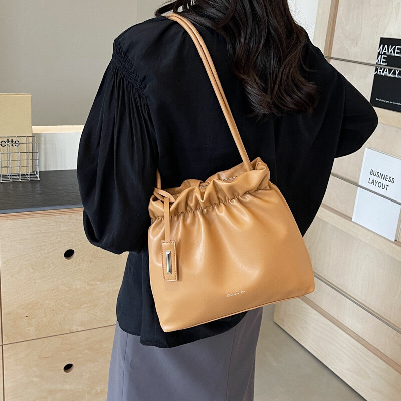 法式小众设计包包女批发新款女包通用款女包
