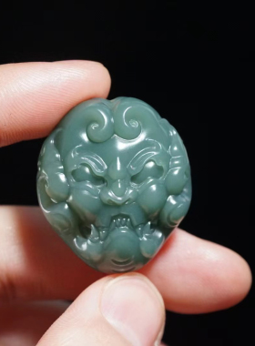 【兽面】和田玉若羌料雕件/吊坠/背云