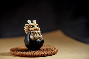 【龙首达摩】鹿角根付/手把件/手工雕刻/吊坠/包挂/钥匙挂