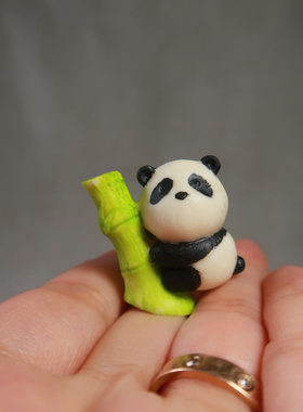 【熊猫抱竹】鹿角手工彩绘｜节节高升小茶宠/香插/熊猫桌面小摆件