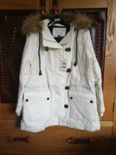 ELAND依恋女装羽绒服EEJD68T01I