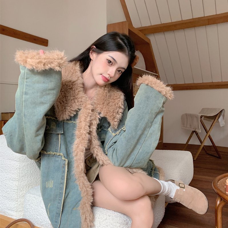 实拍实价 蓝色牛仔加绒外套冬季加厚2025新款独特好看中长款毛毛
