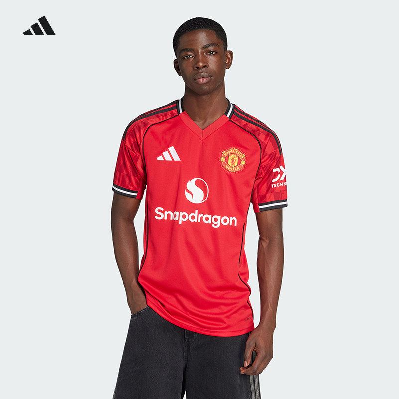 Adidas男子足球服曼联阿迪达斯2526赛季主场短袖球衣球迷版JI7428
