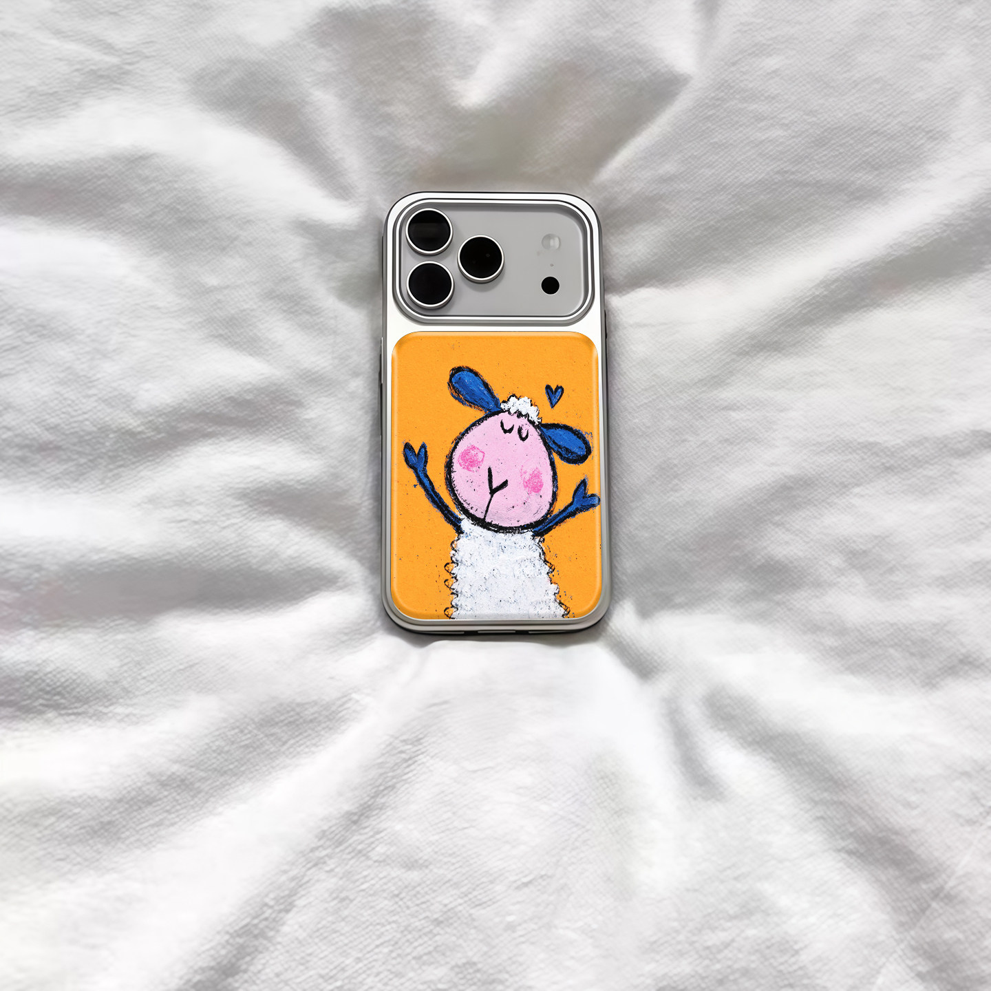 ins萌宠爱心抱抱小羊电镀银磁吸适用苹果iPhone17promax手机壳1615pro小米1415Pro华为mate60p70三星S23防摔