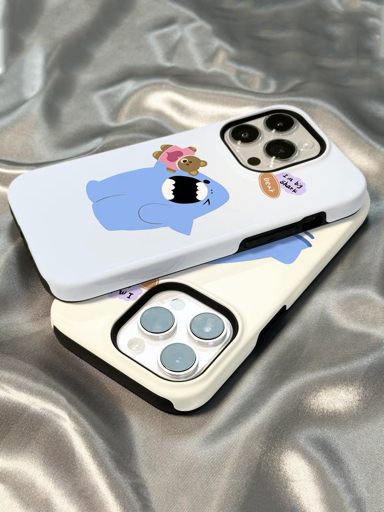 二合一菲林壳适用于苹果15promax手机壳新款iPhone14可爱卡通小鲨鱼13/12mini硬壳11女xs/xr保护套78plus防摔