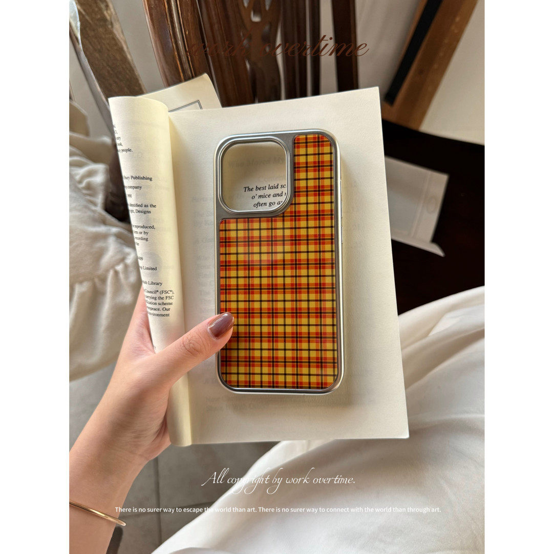 个性创意复古格纹电镀银边软壳适用于苹果手机壳iPhone16pr