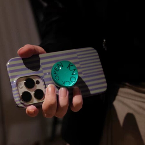 原创个性条纹适用iPhone15Pro手机壳14ProMax菲林硬壳苹果13保护套12ProMax个性创意耐脏XR男女款11磨砂亮面