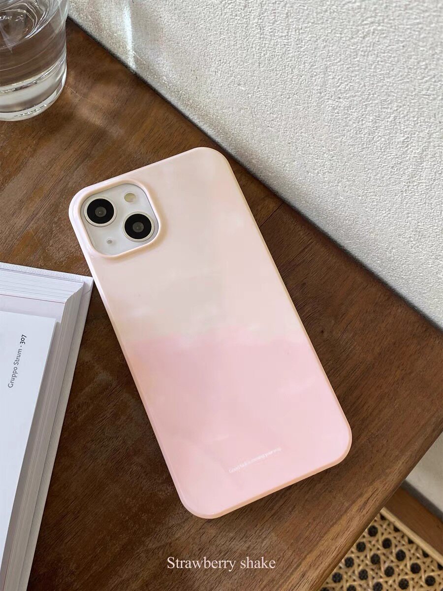 草莓奶昔适用于iphone13pro max苹果12手机壳11PRO菲林硬壳i15max新款艺术14proMAX女款情侣半包光面保护套潮