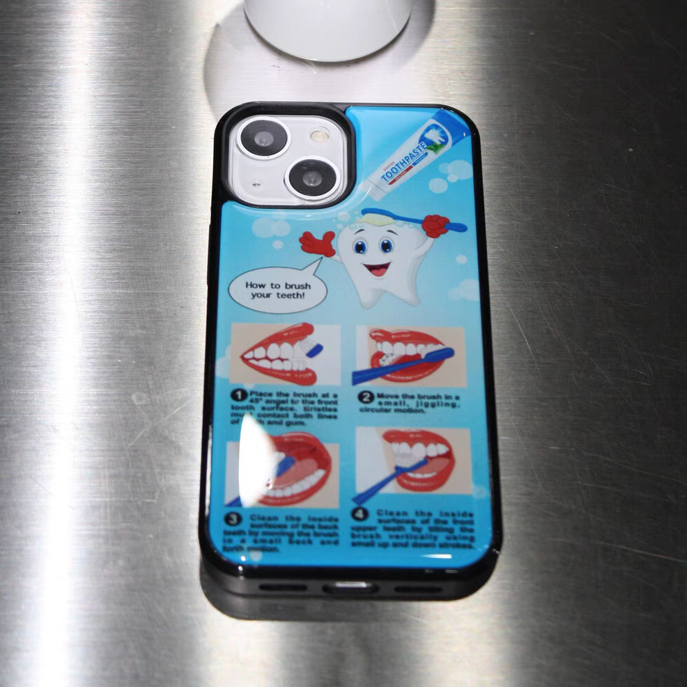 ins风创意搞怪刷牙亚克力黑边适用于苹果iPhone16promax1312pro小米1415Pro华为mate60p70三星S23防摔手机壳