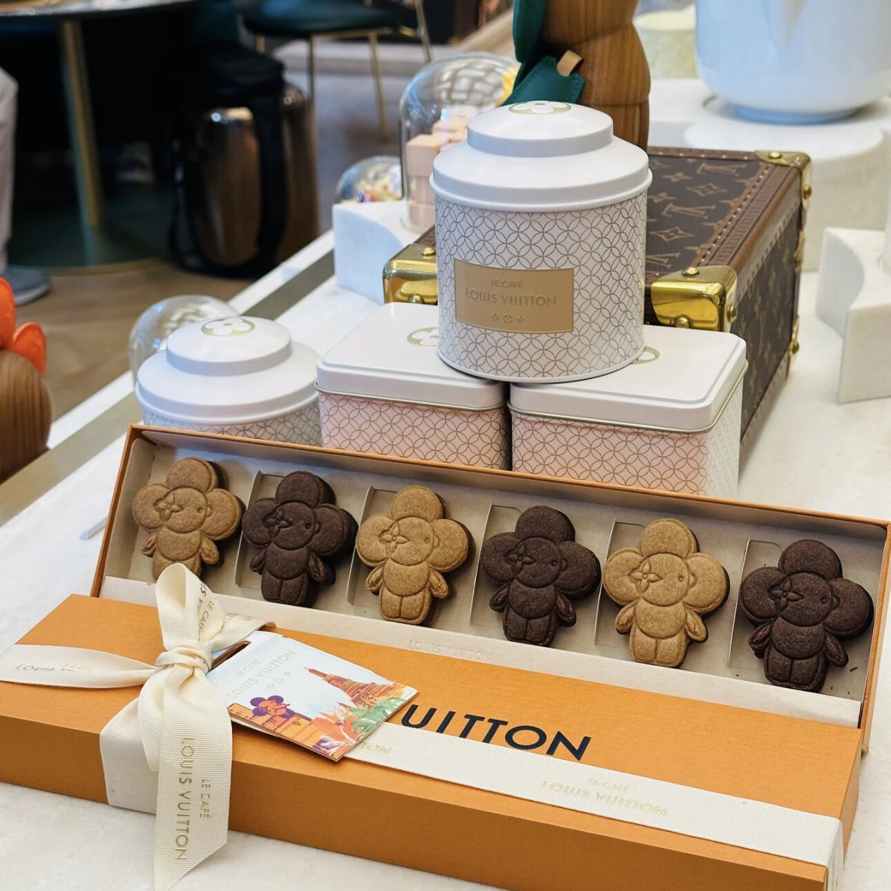 LE CAFE泰国LV代购茶叶LV咖啡豆太阳花饼干礼盒装伴手礼节日送礼