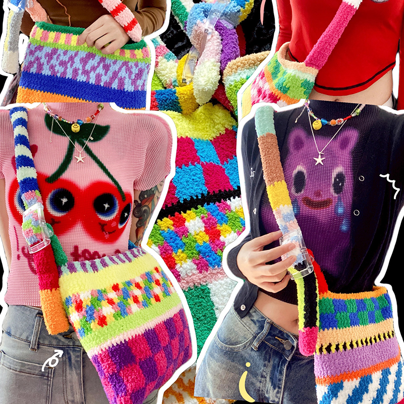 泰国现货手工钩针彩色毛线斜挎包