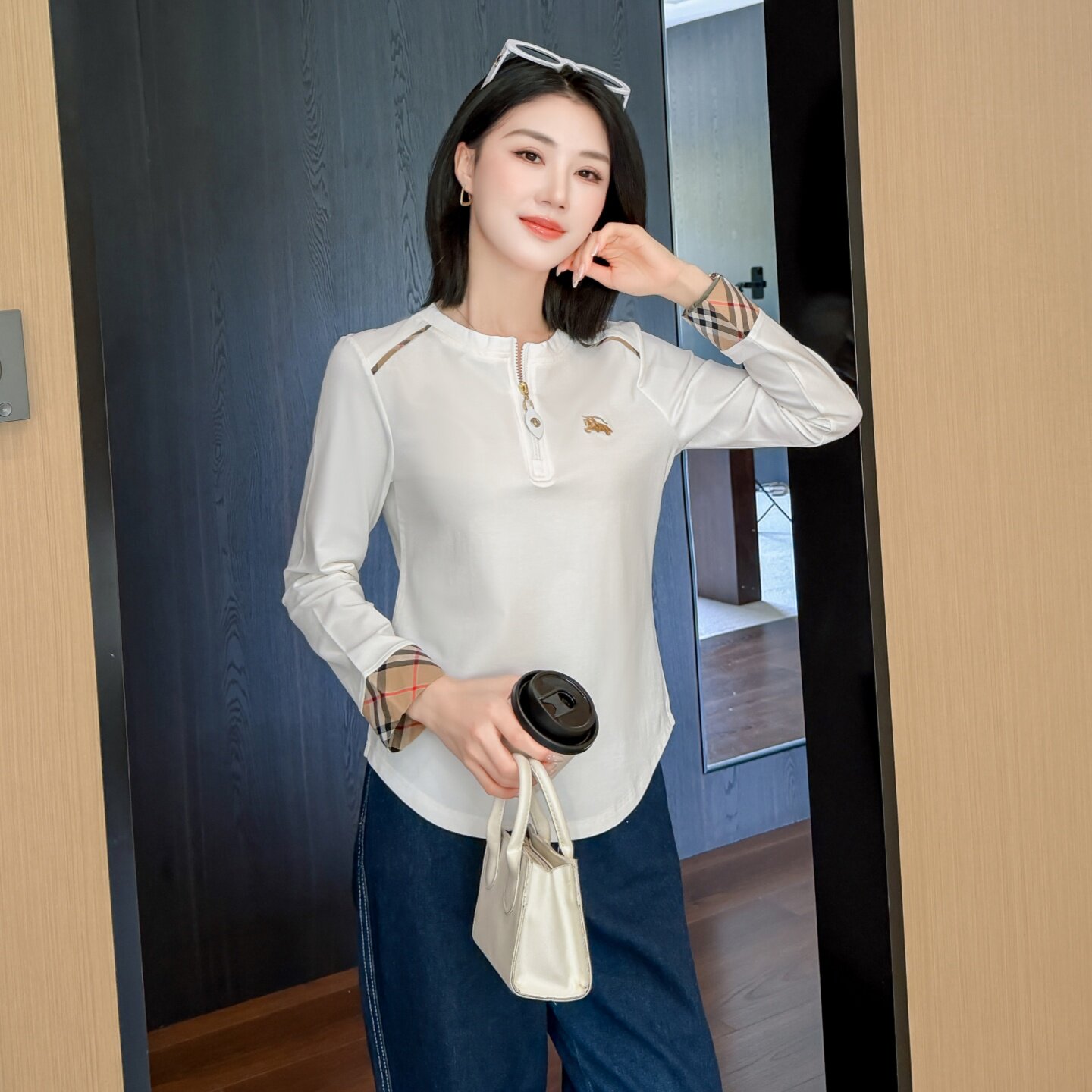 高端女士秋冬长袖T恤打底衫正品