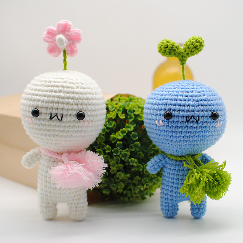 菲菲姐家手工编织玩偶diy材料包 毛线钩针婴儿玩具礼物长草颜团子