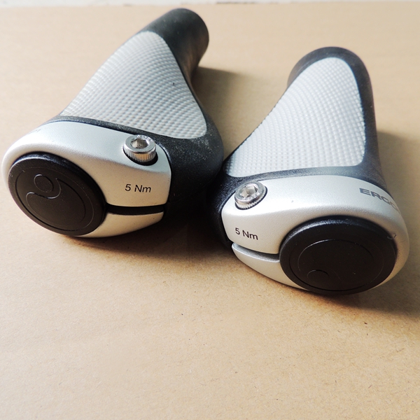 Poignées de vélo - Ref 2355472 Image 4