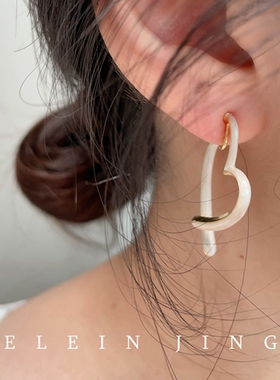 简约气质奶白色滴油爱心耳环高级感轻奢耳饰女无耳洞蚊香盘耳夹