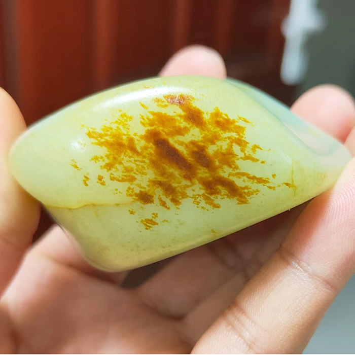 聚红皮籽料原石手把件观音佛貔貅府上有龙作料精品新疆正品和田玉