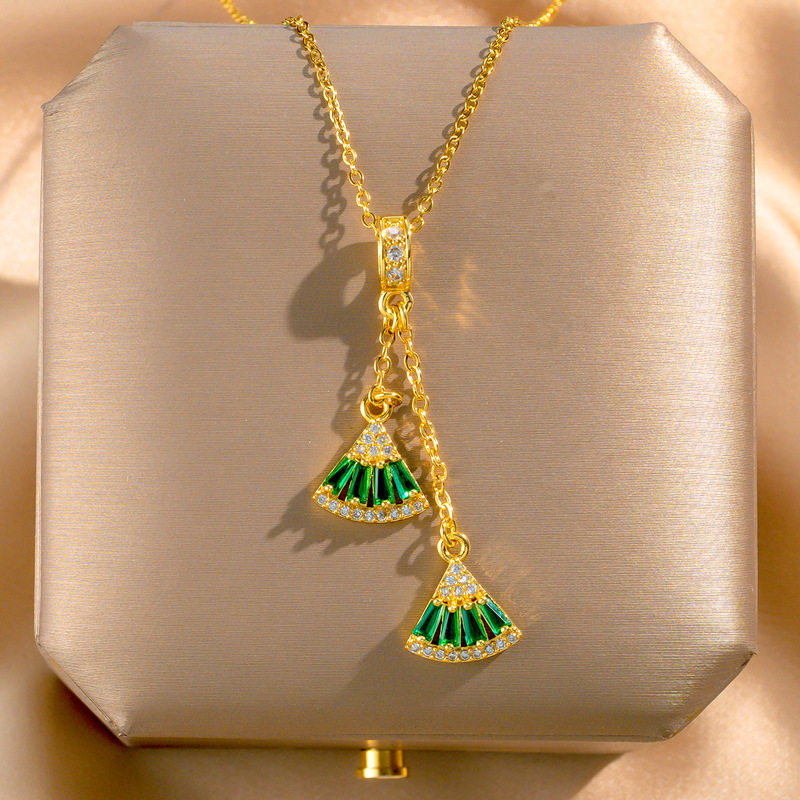 韩版简约绿色流苏小裙子钛钢项链女小众设计感网红锁骨链百搭饰品