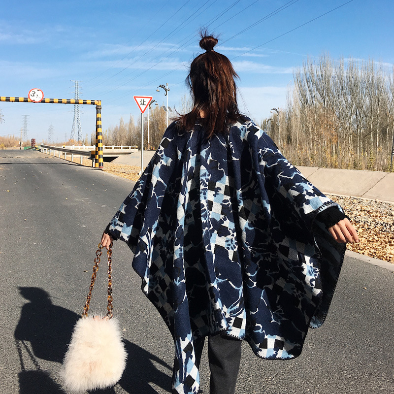 秋冬大披肩围巾女韩版开叉式外套加厚保暖仿羊绒夏季空调房披风毯
