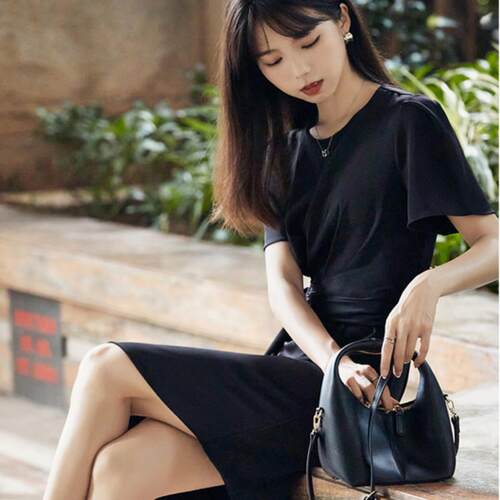 小个子黑色收腰系带连衣裙女夏