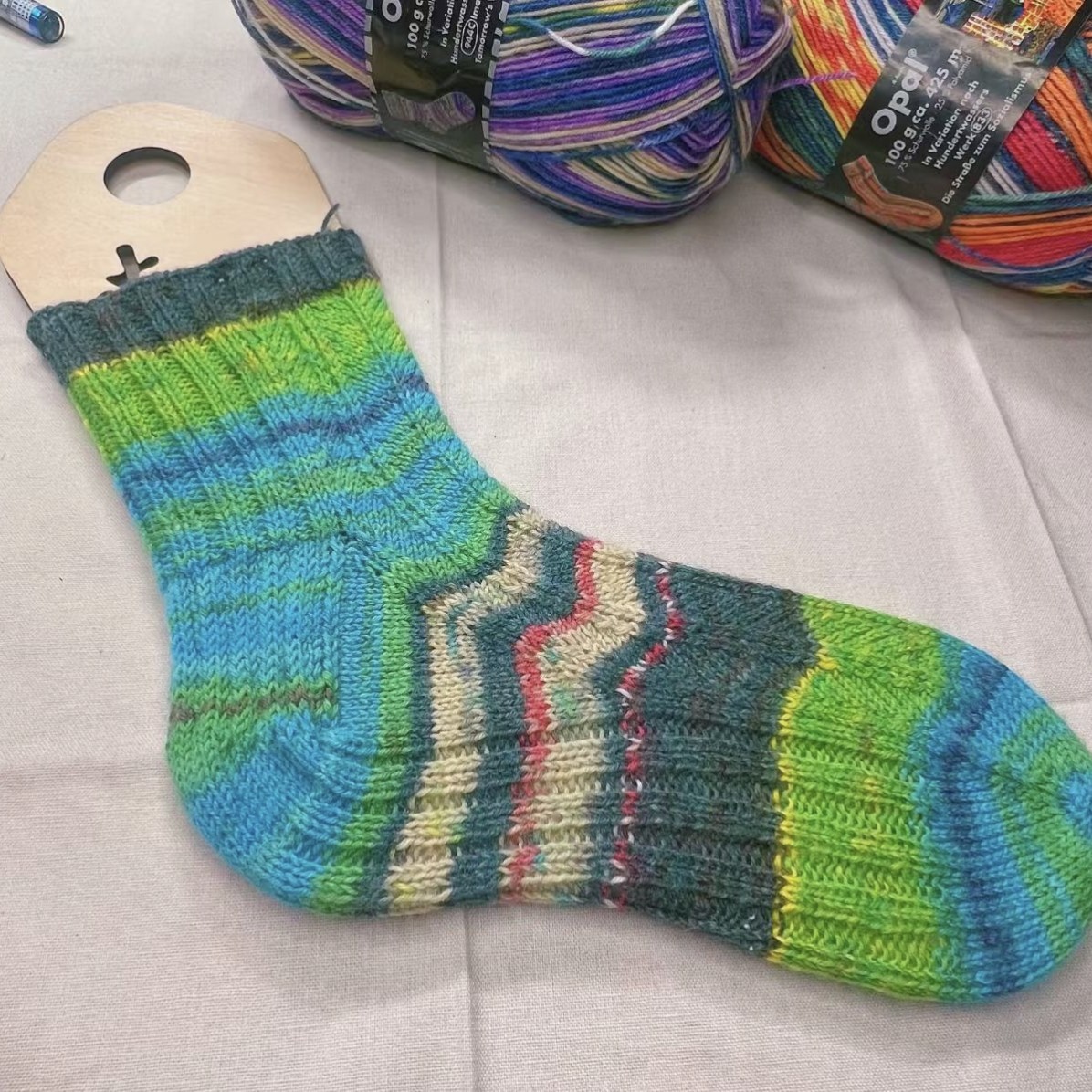 Opal 进口袜纱织袜子毛线编织线自制diy手工花线花色羊毛中粗段染
