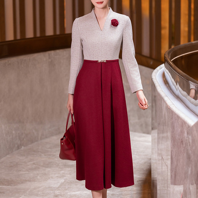 2025冬季时尚气质毛呢大摆连衣裙