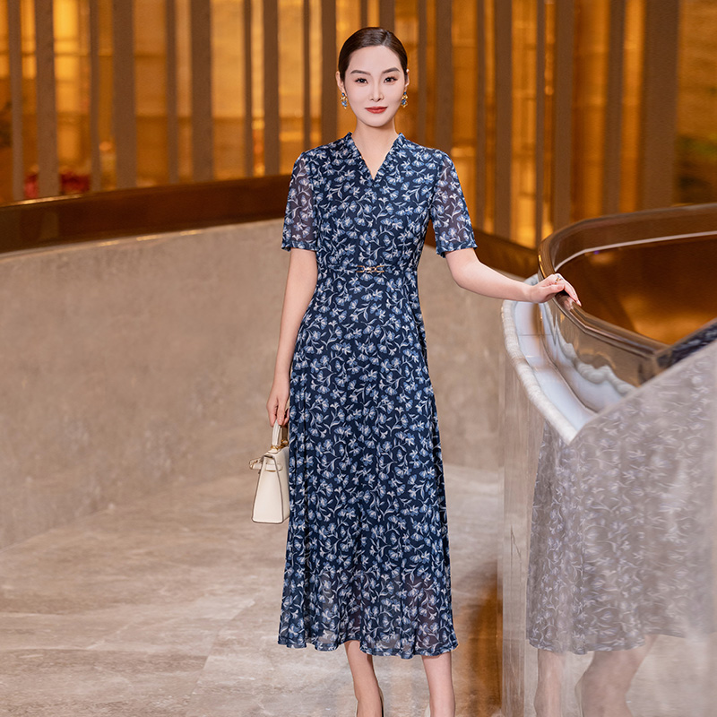 夏季新款藏蓝色修身显瘦连衣裙女