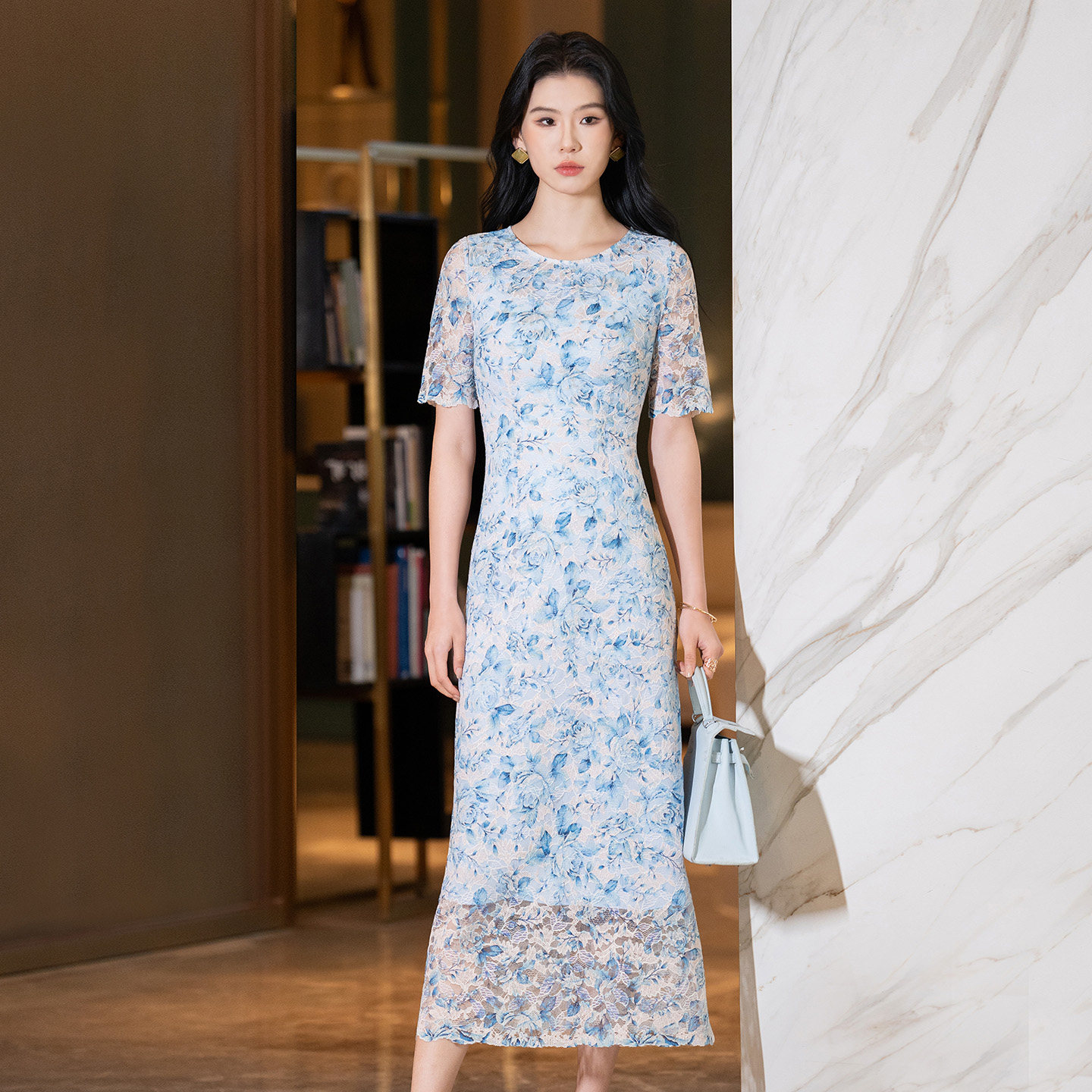 蕾丝连衣裙女夏修身显瘦气质裙