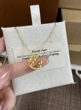 可爱童趣小木马项链女日常百搭设计感锁骨链潮流项饰