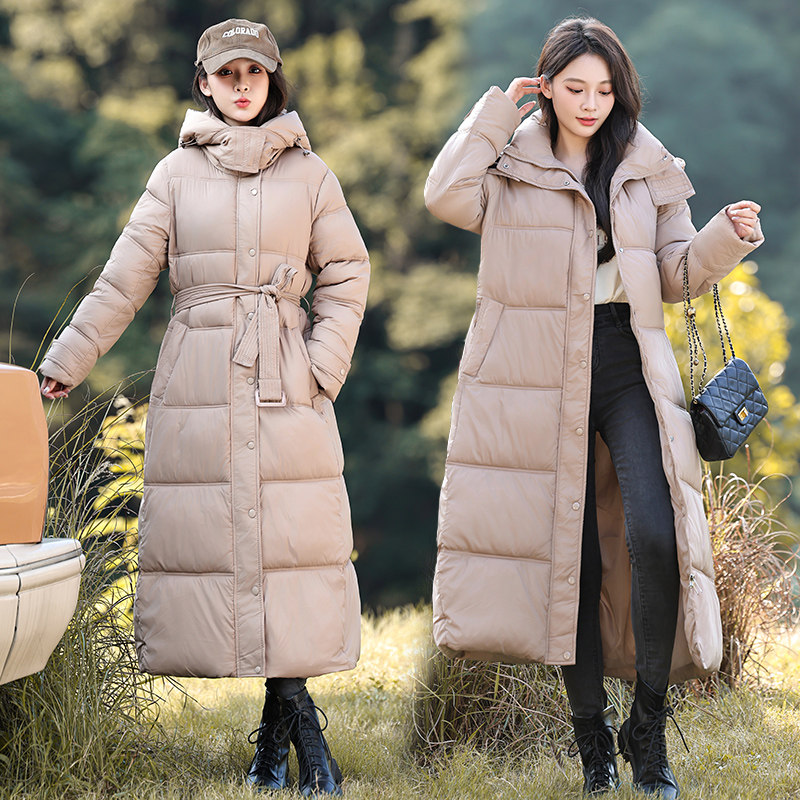 冬季女连帽长款收腰显瘦加厚棉服
